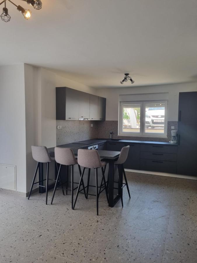 Apartments Ivanov Задар Экстерьер фото